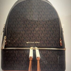 Micheal Kors Rhea Medium Back Pack